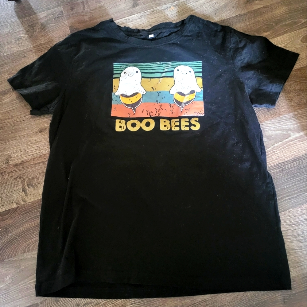 Halloween theme tee